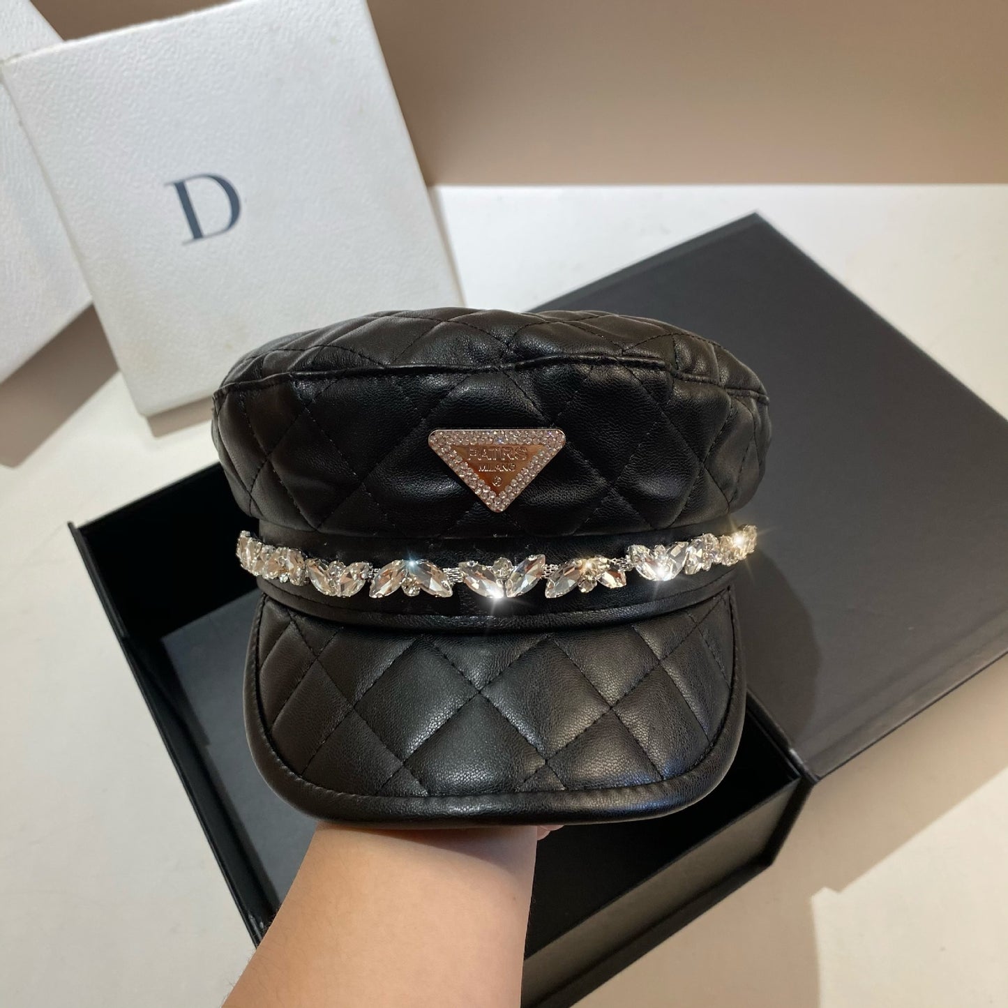 Gorra Lovelys Women – Diamond Quilted Luxe - Lovelys