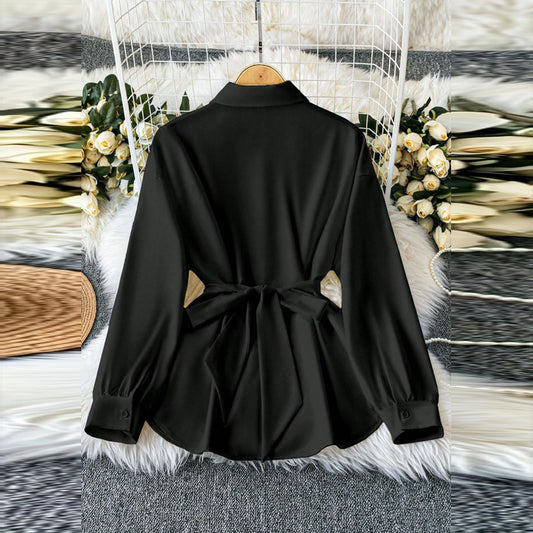 Camisa blanca con cinturón dorado | “Golden Chain” - Lovelys