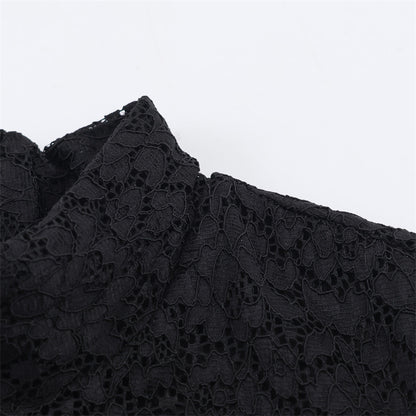 Vestido “Black Ruffle” | Corto sin mangas con encaje y volante satinado - Lovelys